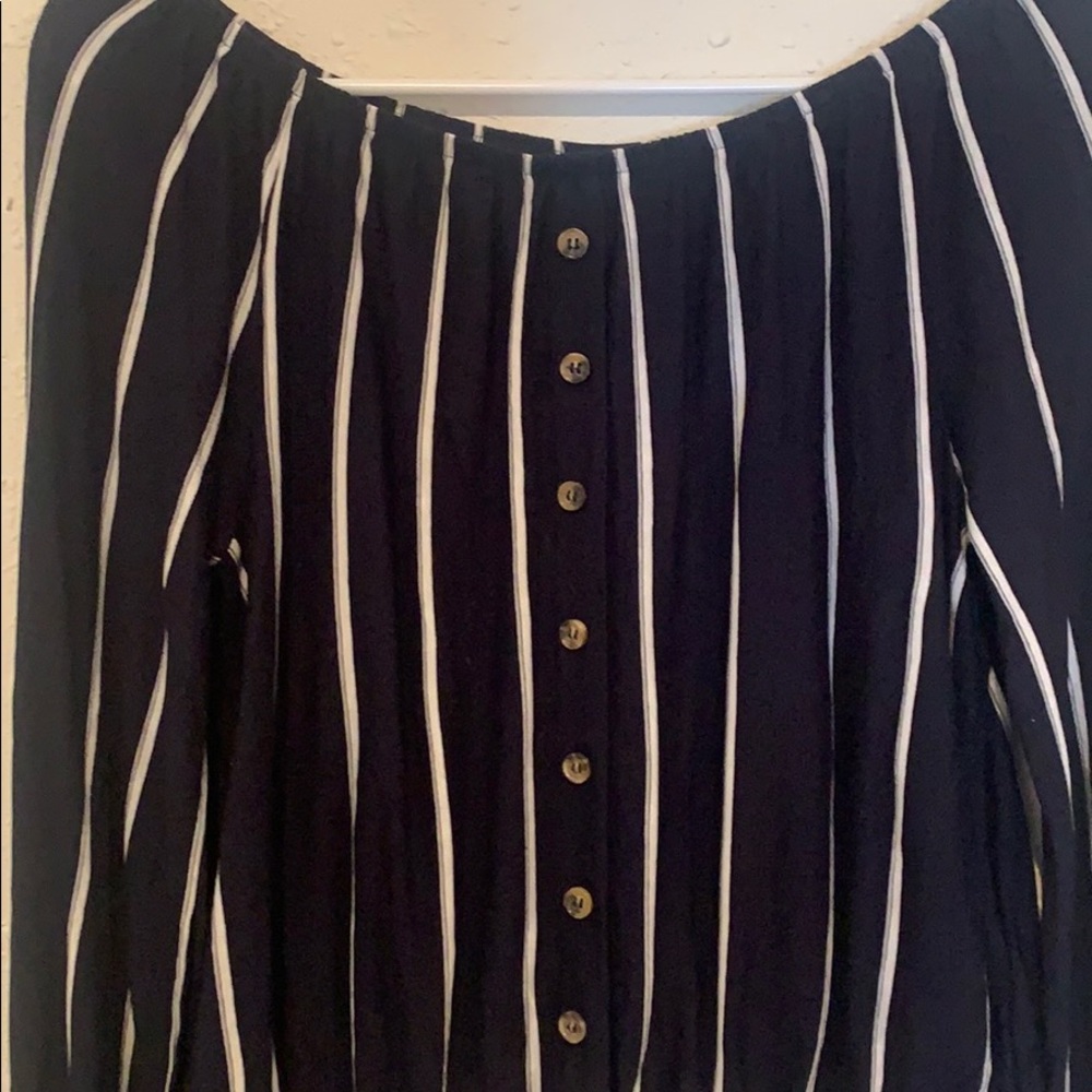 Buttoned Too - Picture 3 of 3
